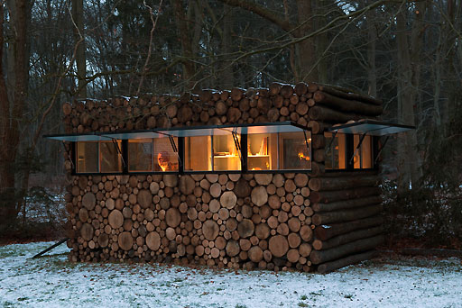 Mobiles Blockhaus-Buero | log house office on wheels